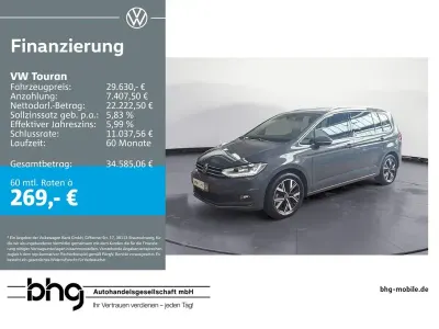 Gebraucht VW Touran Highline 150 PS (110 kW) 2022 Grau Van / Kleinbus