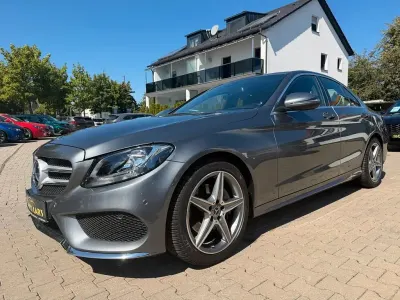 Gebraucht Mercedes C180 AMG line 156 PS (114 kW) 2017 Grau Limousine