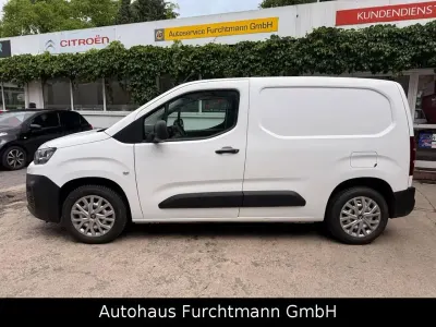 Gebraucht Citroën Berlingo 99 PS (72 kW) 2019 Weiß Van / Kleinbus