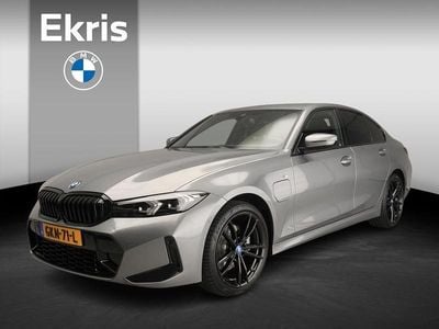 BMW 330e