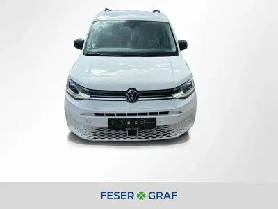Gebraucht VW Caddy Life 122 PS (89 kW) 2023 Candyweiß Van / Kleinbus