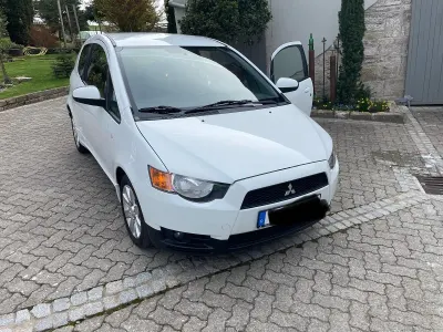 Occasion Mitsubishi Colt 75 PK (55 kW) 2012 Wit Hatchback