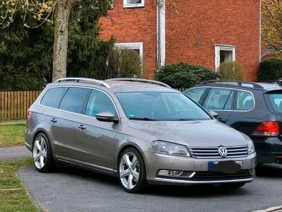 Gebraucht VW Passat 140 PS (102 kW) 2012 Braun Kombi