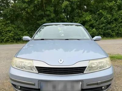 Gebraucht Renault Laguna II 120 PS (88 kW) 2002 Blau Limousine