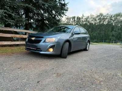 Gebraucht Chevrolet Cruze 140 PS (102 kW) 2013 Silber Kombi