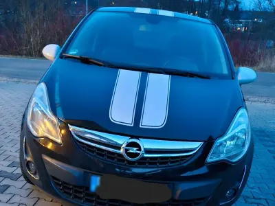 Gebraucht Opel Corsa 101 PS (74 kW) 2011 Schwarz Kleinwagen