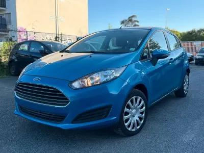 Gebraucht Ford Fiesta 81 PS (59 kW) 2012 Blau Limousine
