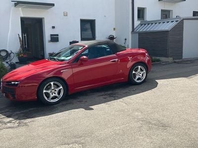 Usata Alfa Romeo Spider Exclusive 185 CV (136 kW) 2007 Rosso Cabrio