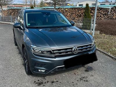 Gebraucht VW Tiguan 190 PS (139 kW) 2018 Grau SUV