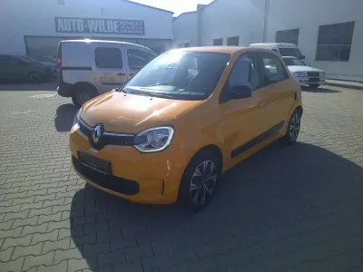 Gebraucht Renault Twingo Zen 65 PS (47 kW) 2021 Mangogelb Kleinwagen