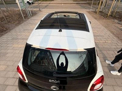 Gebraucht Smart ForFour 71 PS (52 kW) 2019 Schwarz Kleinwagen