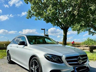 Gebraucht Mercedes E300 306 PS (225 kW) 2019 Silber Kombi