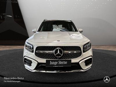 Gebraucht Mercedes GLB200 AMG 163 PS (119 kW) 2025 Weiß SUV