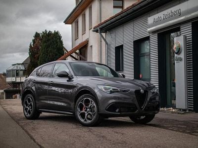 Grau Gebraucht 2024 Alfa Romeo Stelvio Veloce SUV | 42.990 € (Teuer)