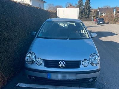 Grau Gebraucht 2004 VW Polo Cricket Kleinwagen | 1.000 € (Superpreis)