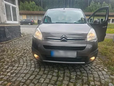 Gebraucht Citroën Berlingo 95 PS (69 kW) 2016 Braun Van / Kleinbus