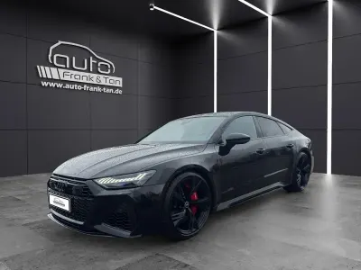 Używany Audi RS7 Sport 600 KM (441 kW) 2022 Czarny Hatchback