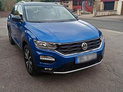 Usata VW T-Roc 115 CV (84 kW) 2019 Blu SUV