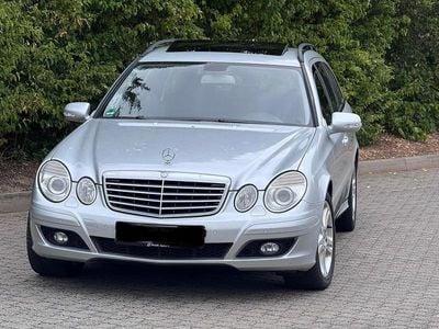 Mercedes E200