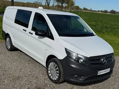 Usado Mercedes Vito 136 HP (100 kW) 2018 Branco Van