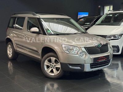 Second-hand Skoda Yeti Ambition 105 CP (77 kW) 2013 Bej SUV