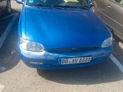 Gebraucht Ford Escort Cabriolet Ghia 116 PS (85 kW) 1997 Blau Cabrio