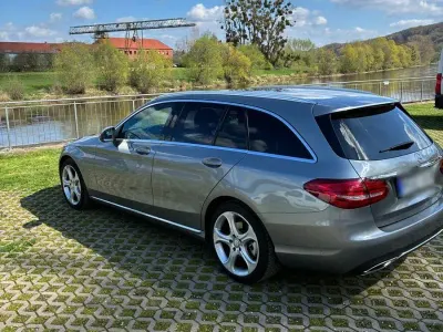 Gebraucht Mercedes C400 333 PS (244 kW) 2015 Silber Limousine