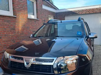 Gebraucht Dacia Duster 107 PS (78 kW) 2013 Schwarz SUV