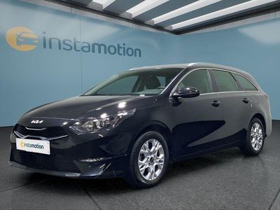 Gebraucht Kia Ceed 120 PS (88 kW) 2023 Schwarz Kleinwagen