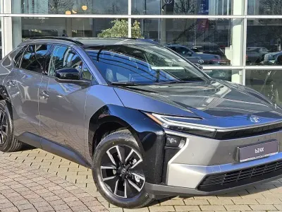 Gebraucht Toyota bZ4X 164 kW (224 PS) 2025 Precious metal metallic SUV