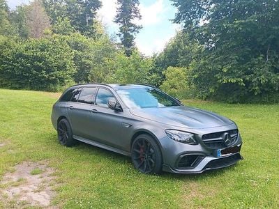 Mercedes E63S AMG