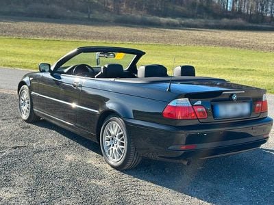 Gebraucht BMW 318 Cabriolet 150 PS (110 kW) 2006 Schwarz Cabrio