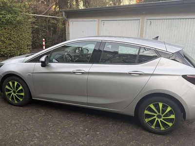 Silber Gebraucht 2020 Opel Astra Business Elegance Limousine | 11.800 € (Guter Preis)