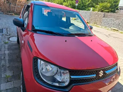 Gebraucht Suzuki Ignis 90 PS (66 kW) 2017 Rot SUV