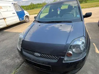 Gebraucht Ford Fiesta Ambiente 60 PS (44 kW) 2007 Blau Kleinwagen