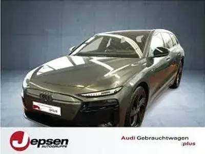 Gebraucht Audi A6 e-tron S-Line 269 kW (367 PS) 2025 Mythosschwarz metallic Kombi