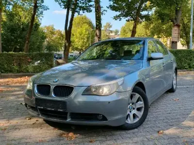 Gebraucht BMW 525 2005 Grau Limousine