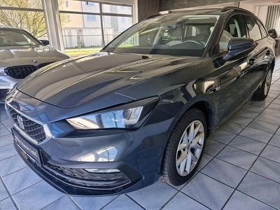 Usata Seat Leon 150 CV (110 kW) 2022 Grigio