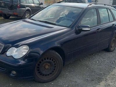 Mercedes C200