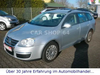 Gebraucht VW Golf VI Trendline 105 PS (77 kW) 2009 Reflexsilber Kleinwagen
