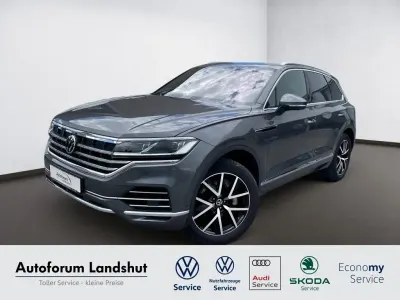 Gebraucht VW Touareg Atmosphere 340 PS (250 kW) 2022 Siliziumgrau SUV