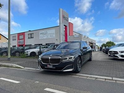 Gebraucht BMW 750 Executive 400 PS (294 kW) 2019 Grau Limousine
