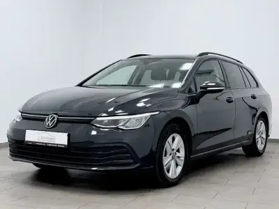 Usata VW Golf VIII Life 150 CV (110 kW) 2023 Grigio Station wagon