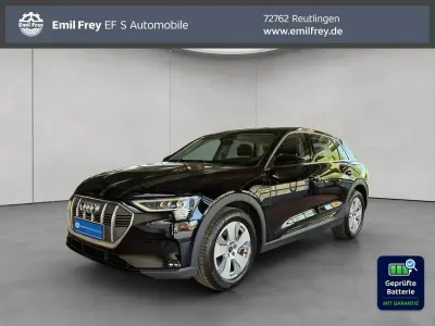 Gebraucht Audi e-tron Basis 230 kW (313 PS) 2022 Schwarz SUV