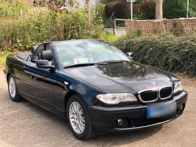Gebraucht BMW 318 150 PS (110 kW) 2006 Schwarz Cabrio