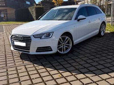 Weiß Gebraucht 2016 Audi A4 S-Line Kombi | 21.200 € (Etwas zu teuer)