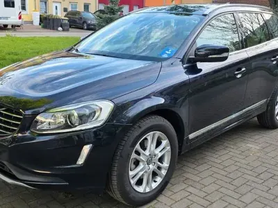 Usata Volvo XC60 Linje Inscription 150 CV (110 kW) 2015 Blu SUV