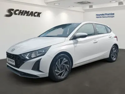 Neu Hyundai i20 Trend 101 PS (74 kW) 2025 Weiß Kleinwagen