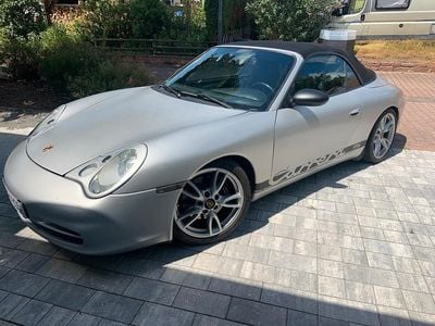 Porsche 911 Carrera Cabriolet