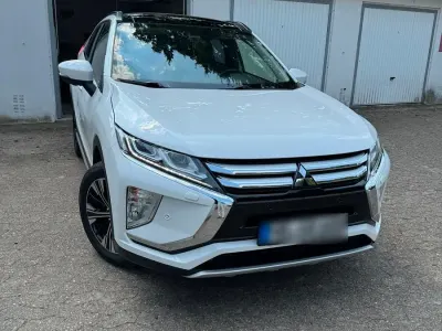 Gebraucht Mitsubishi Eclipse Cross Top 163 PS (119 kW) 2018 Weiß SUV